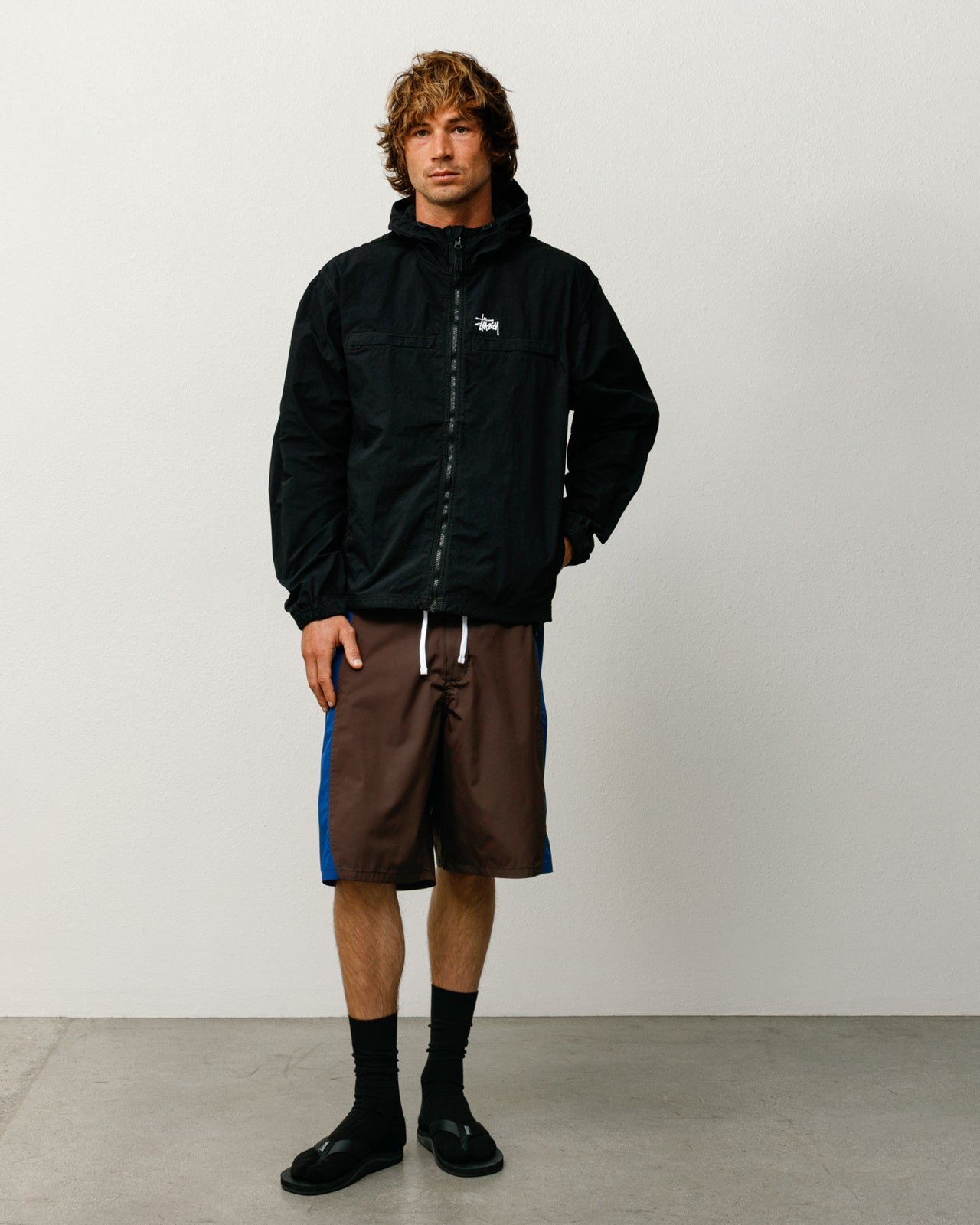 LIGHTWEIGHT HOODED JACKET front view
