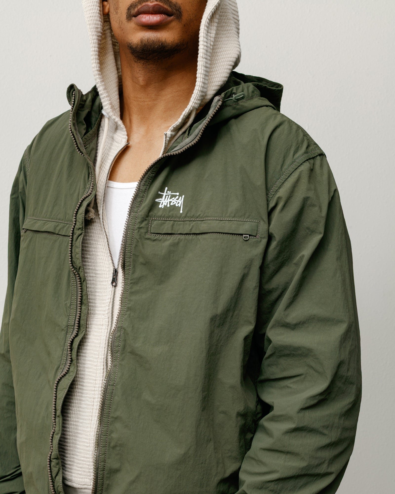 LIGHTWEIGHT HOODED JACKET product view